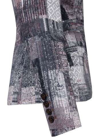 Żakiet Adria newspaper