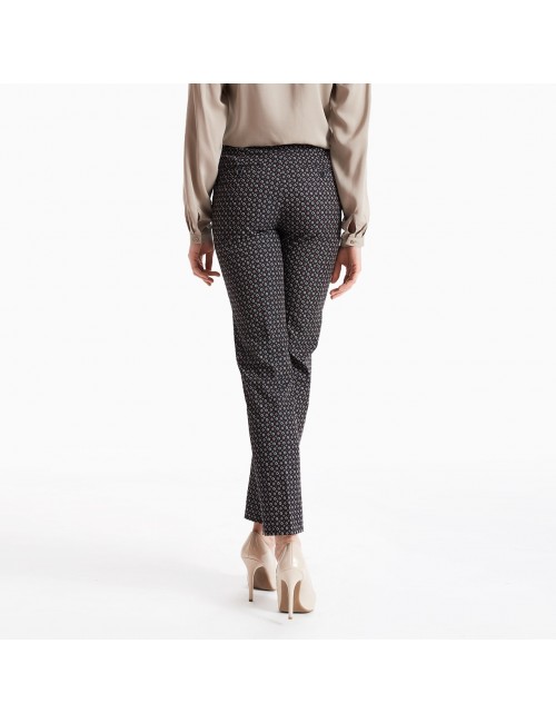 Spodnie w różyczki