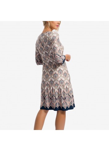 Sukienka w orientalny wzór